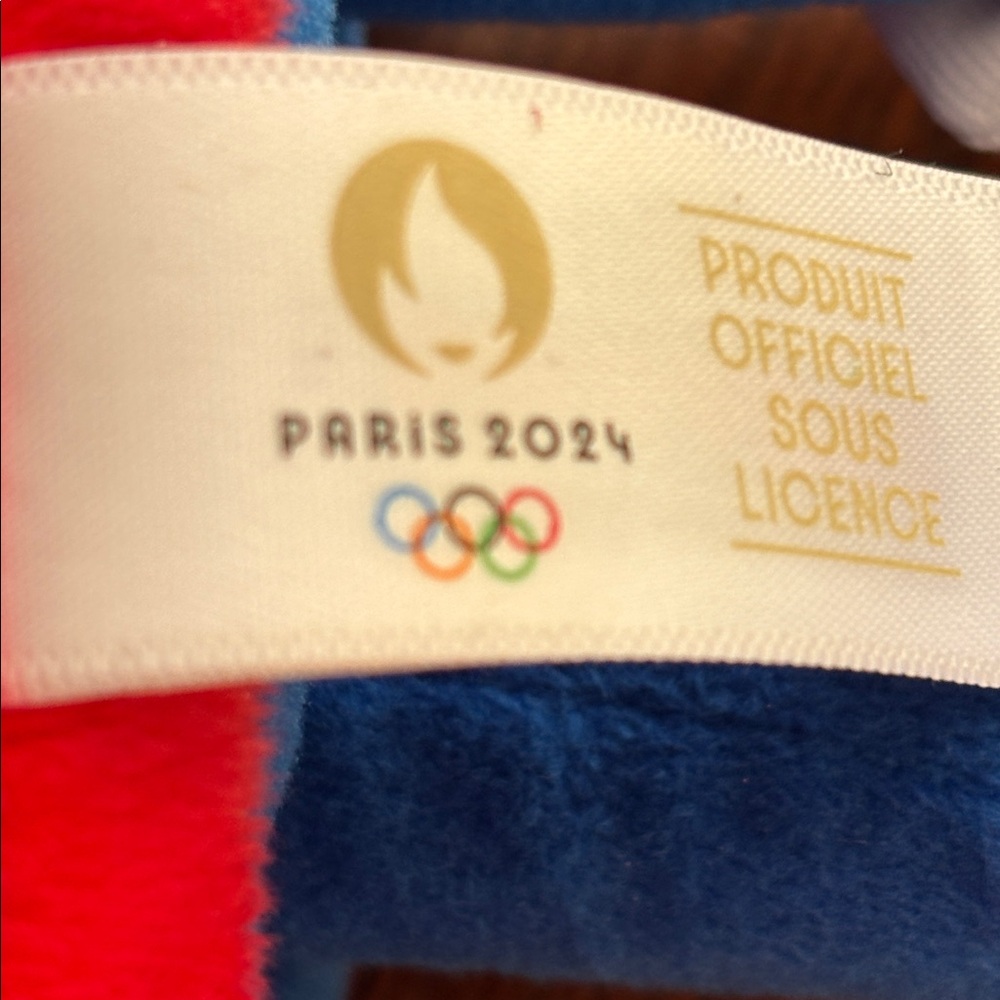 Paris 2024 Olympic Mascot Plush Red Plush - Picture 3 of 3